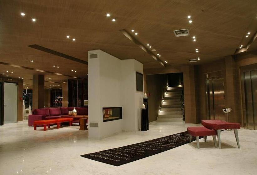 ホテル 1000 Colors