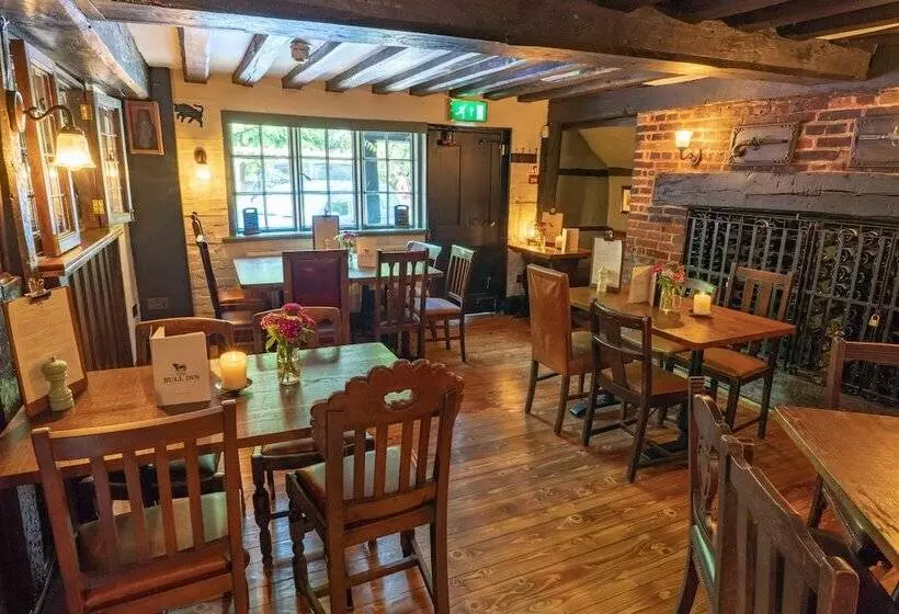 Отель Bull Inn