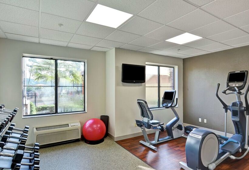 فندق Doubletree By Hilton Hattiesburg, Ms