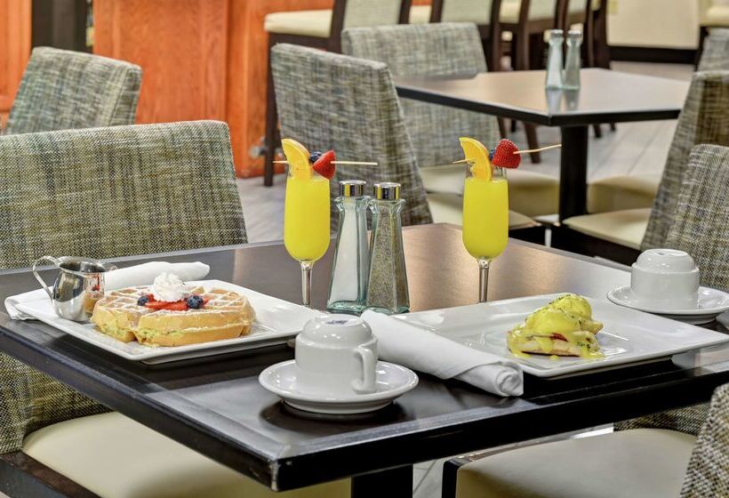 فندق Doubletree By Hilton Hattiesburg, Ms