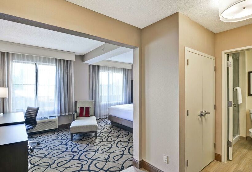 فندق Doubletree By Hilton Hattiesburg, Ms