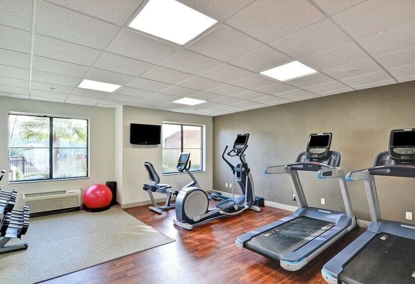 فندق Doubletree By Hilton Hattiesburg, Ms