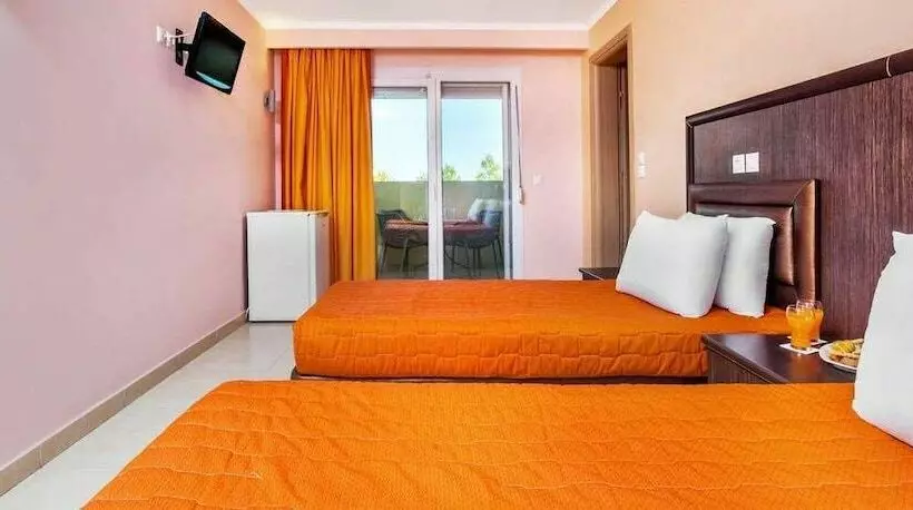 בית מלון כפרי Grand Platon