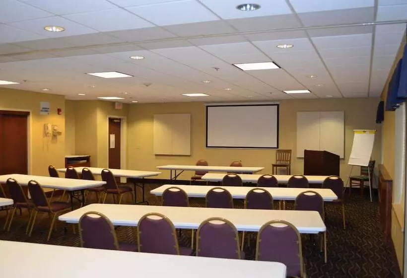 Holiday Inn Express Hotel & Suites Anniston/oxford, An Ihg
