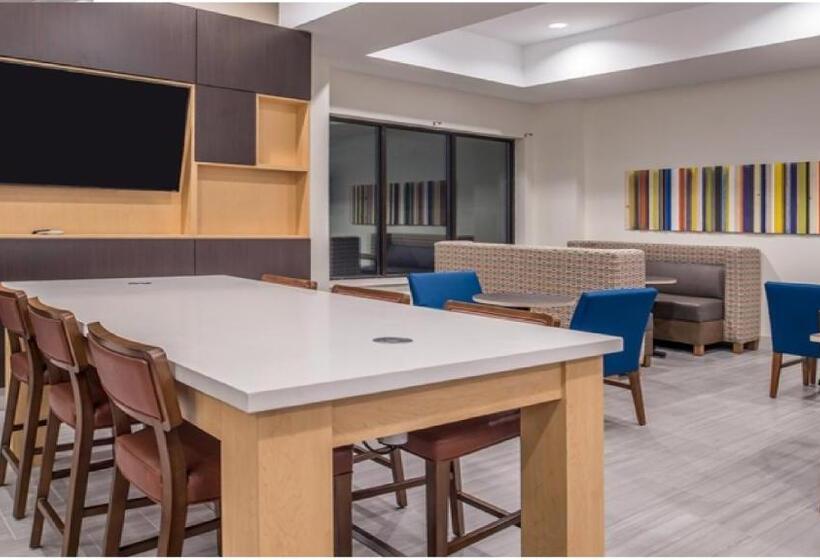 Holiday Inn Express Hotel & Suites La Place, An Ihg