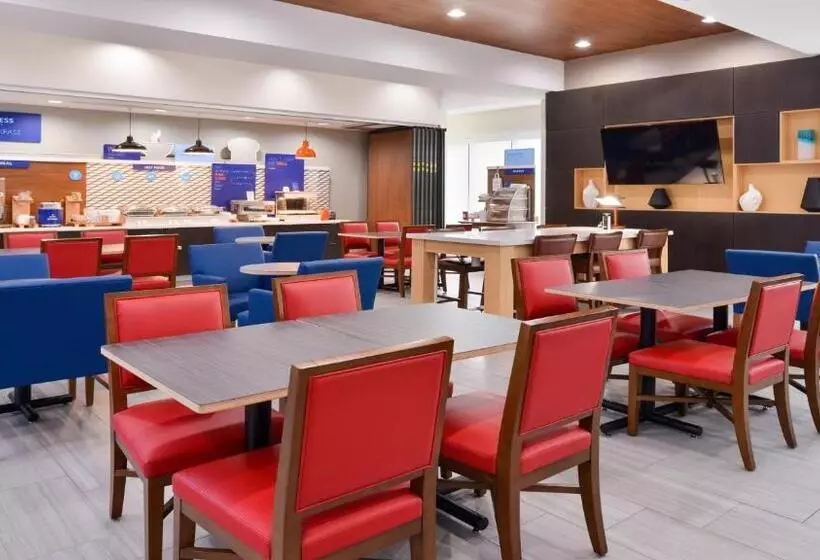 Holiday Inn Express Hotel & Suites La Place, An Ihg