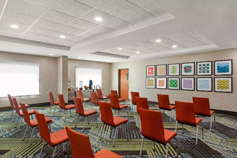 호텔 Holiday Inn Express & Suites Pembroke Pines Sheridan St, An Ihg