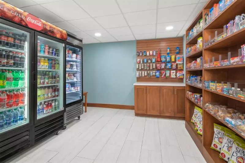 호텔 Holiday Inn Express & Suites Pembroke Pines Sheridan St, An Ihg