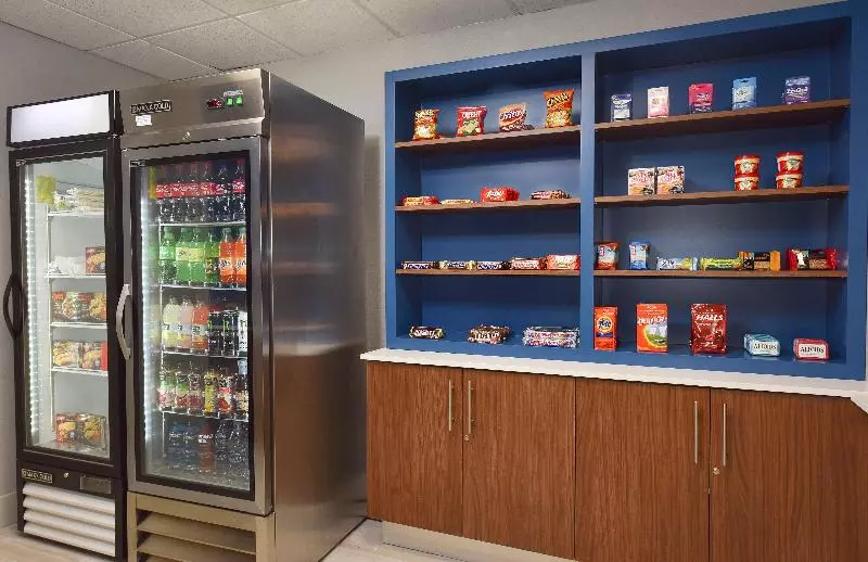 Holiday Inn Express Hotel & Suites Selma, An Ihg