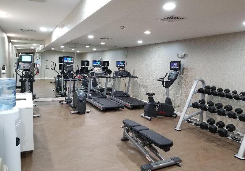 Отель Holiday Inn Express Birch Run Frankenmuth Area, An Ihg