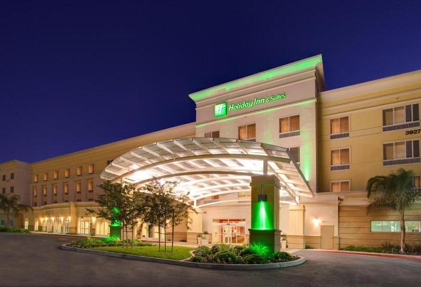 호텔 Holiday Inn & Suites Bakersfield, An Ihg