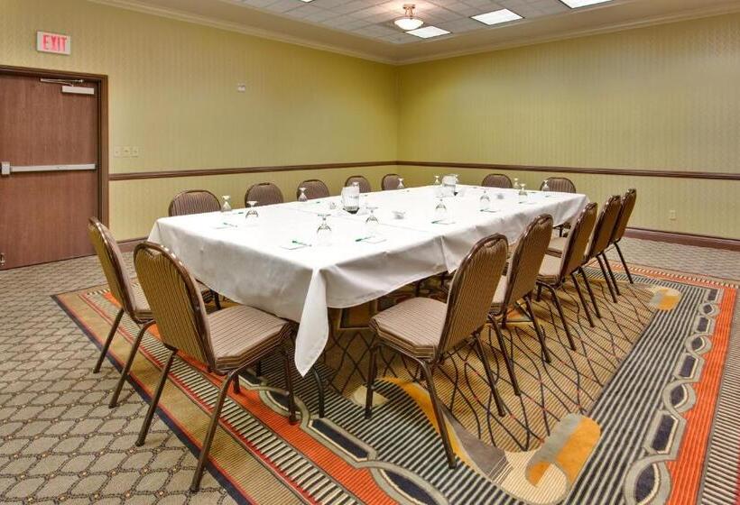 호텔 Holiday Inn & Suites Bakersfield, An Ihg