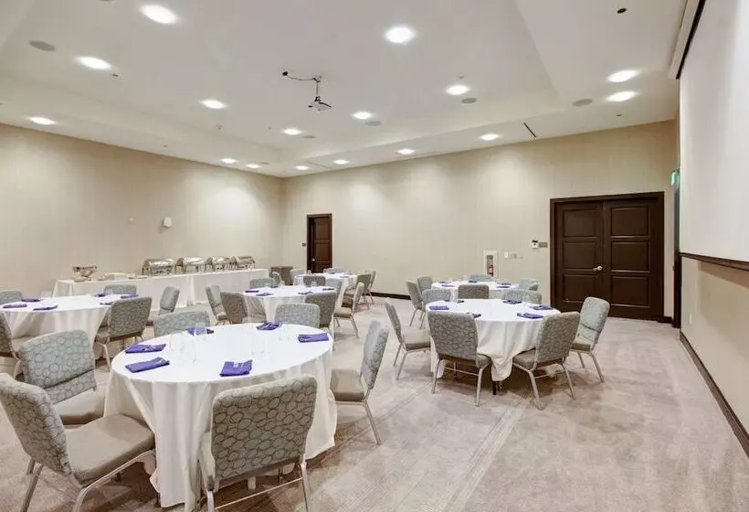 בית מלון כפרי Indigo Waco, An Ihg