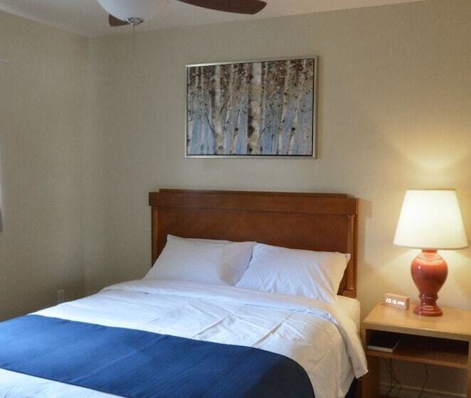 酒店 Knights Inn Merritt