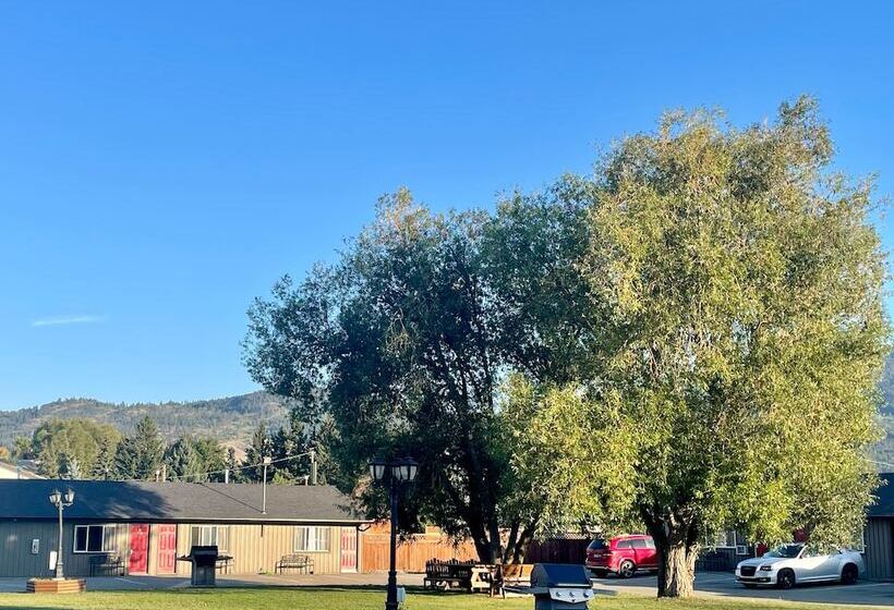 酒店 Knights Inn Merritt