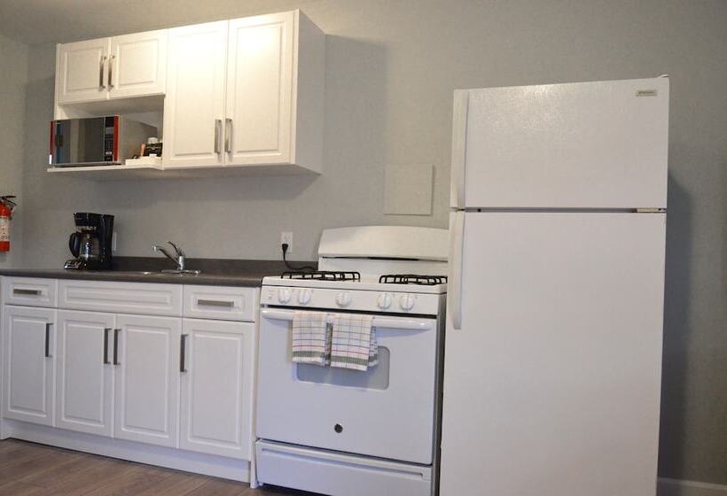 酒店 Knights Inn Merritt