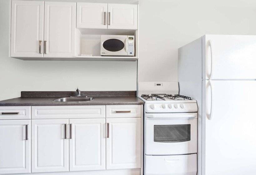 酒店 Knights Inn Merritt