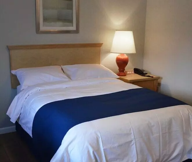 ホテル Knights Inn Merritt