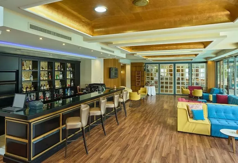 Отель Mediterranean Resort