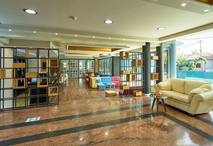 فندق Mediterranean Resort