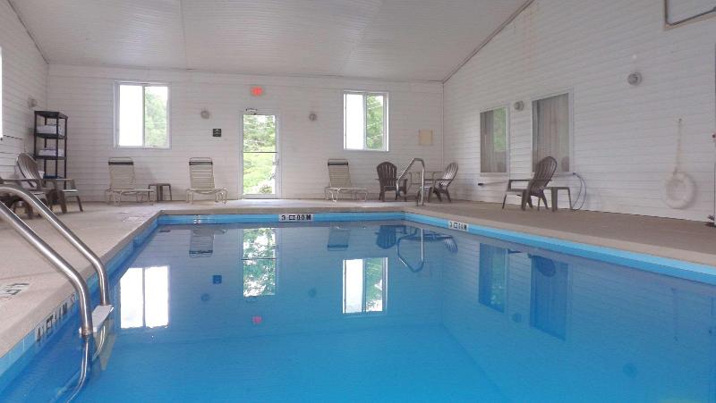 בית מלון כפרי Clarion Pointe Dillard Near Blue Ridge Mountains