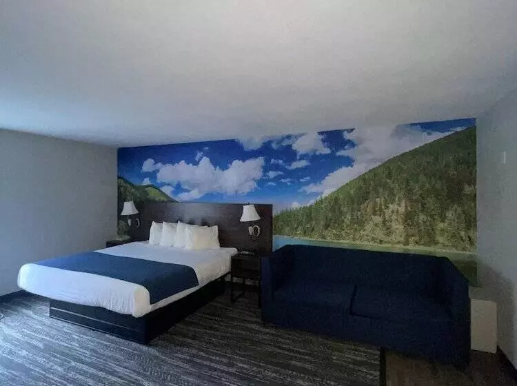 Отель Clarion Pointe Dillard Near Blue Ridge Mountains