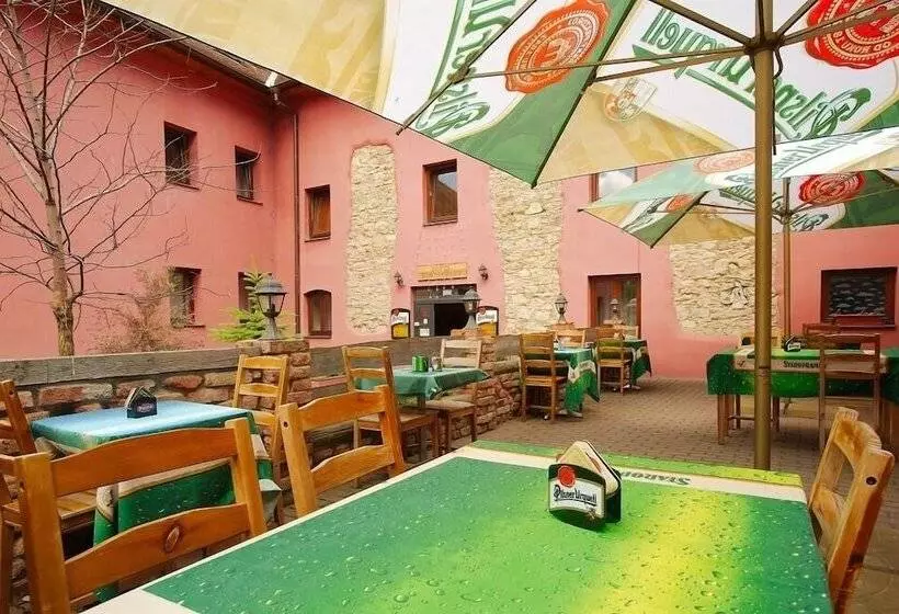 هتل Stary Pivovar