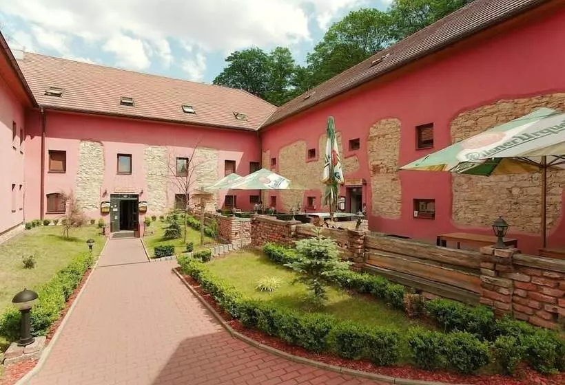 هتل Stary Pivovar