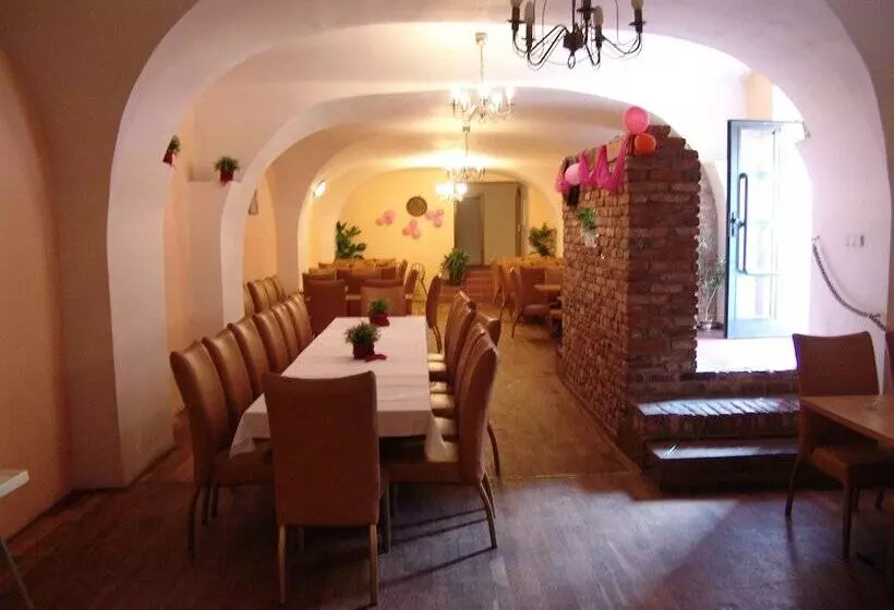 هتل Stary Pivovar