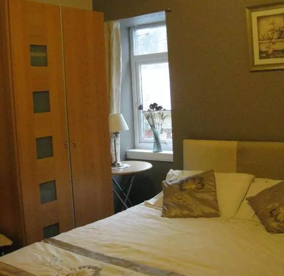 Kilkerran Guest House