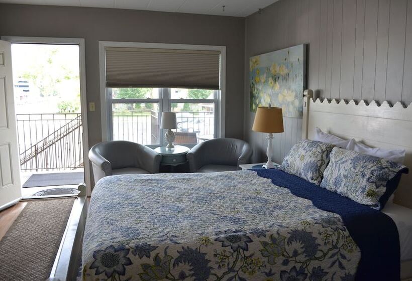 הוסטל Gateway Inn