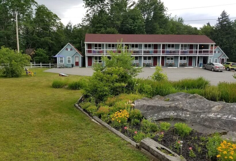 White Mountain Motel And Cottages