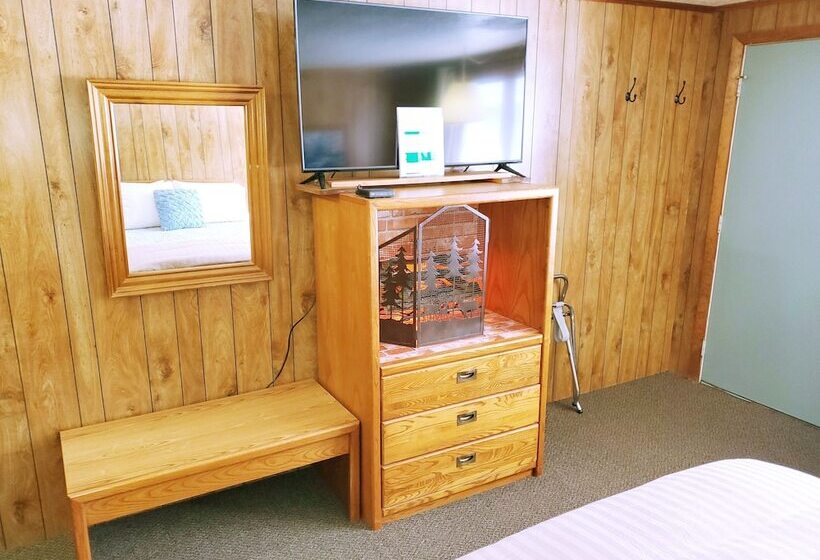 White Mountain Motel And Cottages