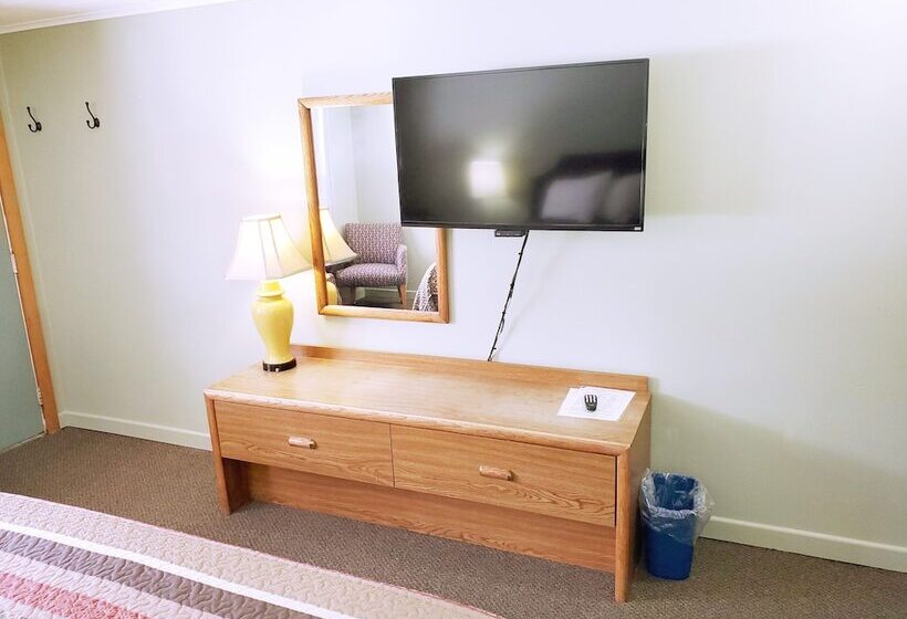 White Mountain Motel And Cottages