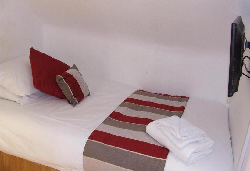 住宿加早餐 Alexandra Guest House