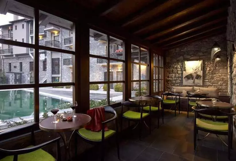 Отель Art Mainalon