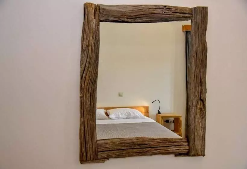 هتل Axilleion Guest House