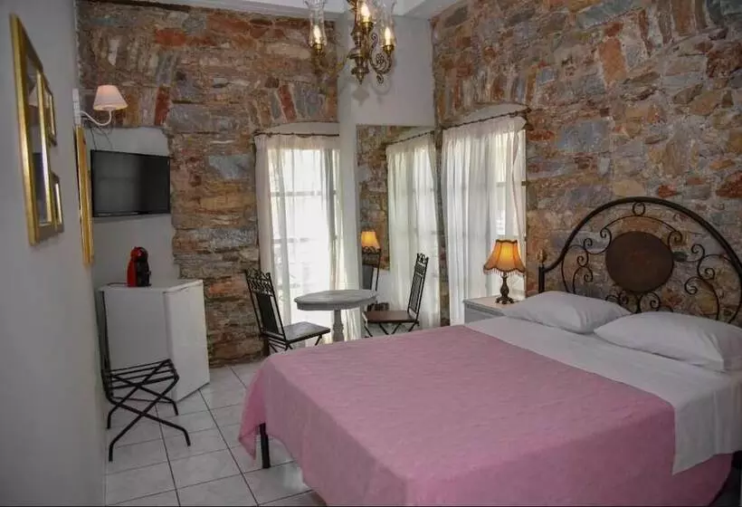 هتل Axilleion Guest House