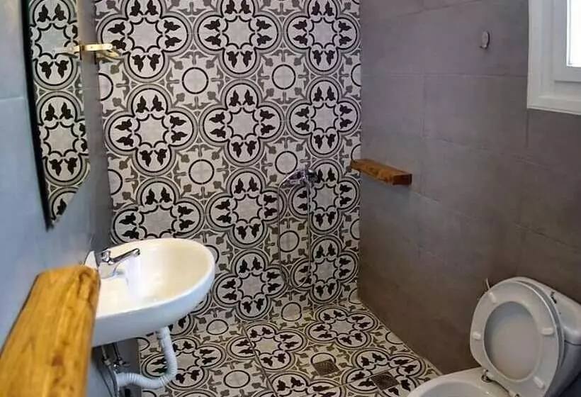 هتل Axilleion Guest House