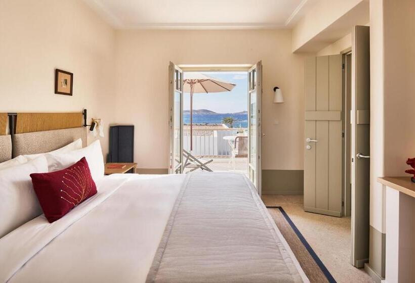 בית מלון כפרי Cosme, A Luxury Collection Resort, Paros