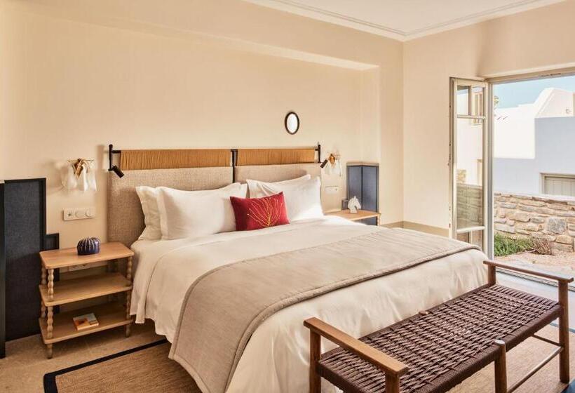 בית מלון כפרי Cosme, A Luxury Collection Resort, Paros