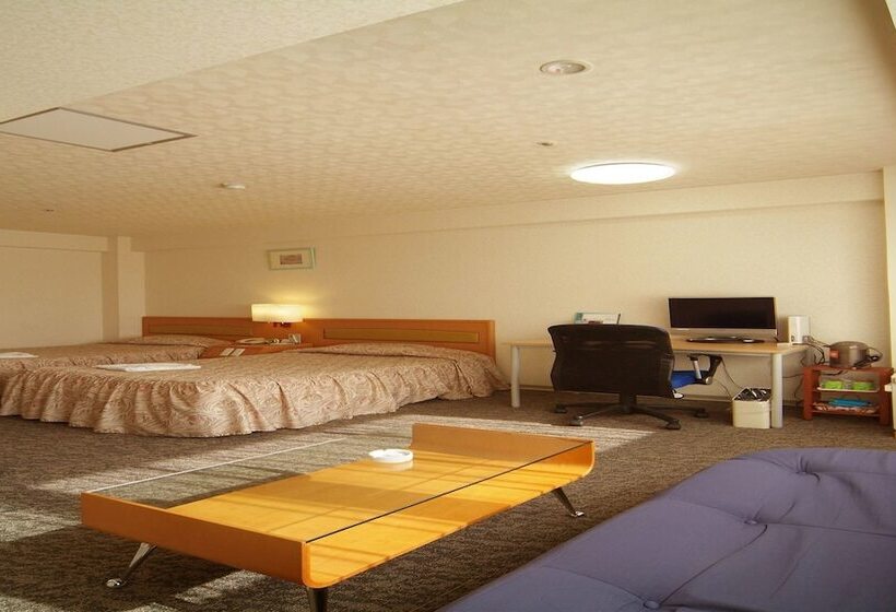 Hotel Crown Hills Himeji