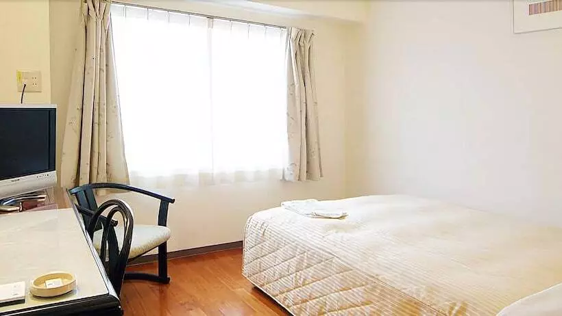 בית מלון כפרי Crown Hills Himeji