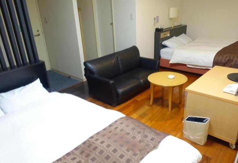 Hotel Crown Hills Himeji