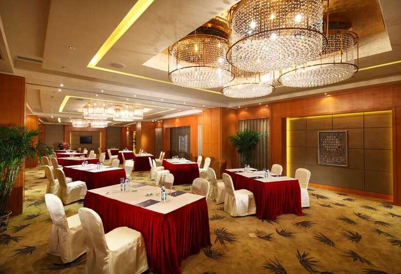 ホテル Hilton Nanjing Riverside