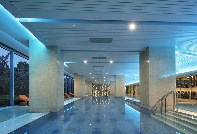 ホテル Hilton Nanjing Riverside