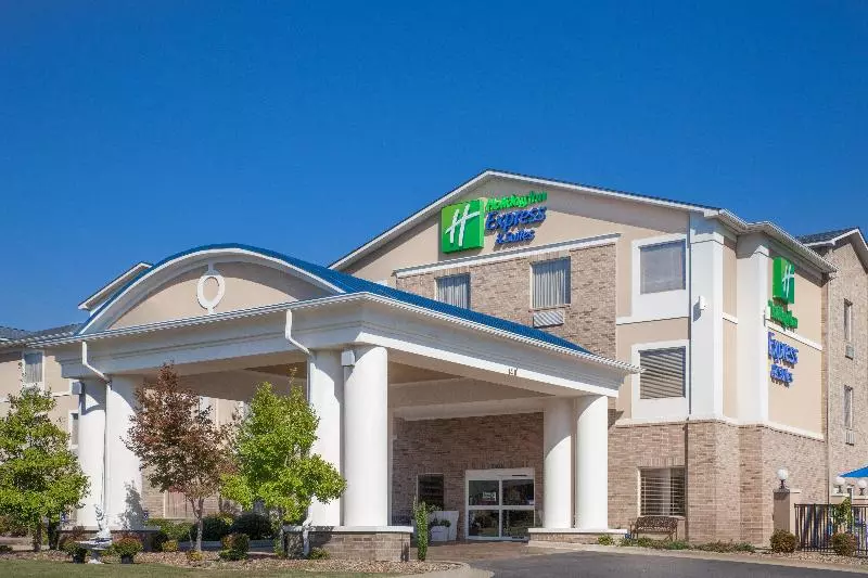 Holiday Inn Express Hotel & Suites Clarksville By Ihg
