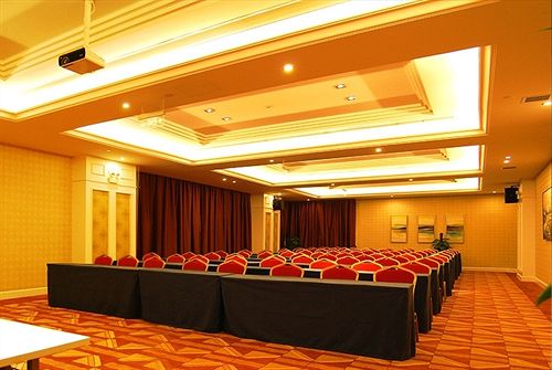 Отель Jiasheng Palace