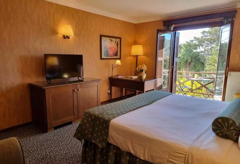 בית מלון כפרי Likoria