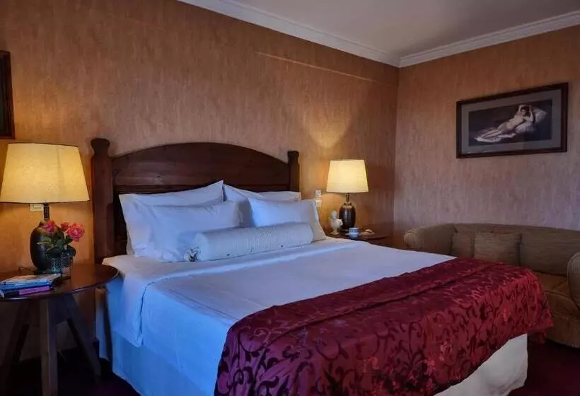 בית מלון כפרי Likoria